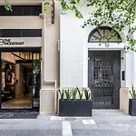 The Modernist 4*