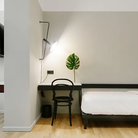 The Modernist 4*