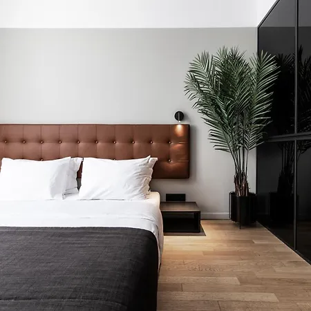 The Modernist Hotel 4*