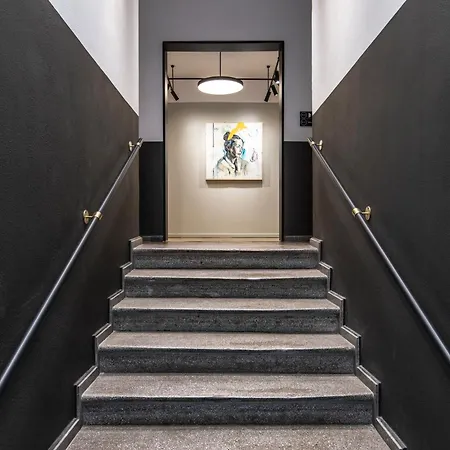 The Modernist 酒店