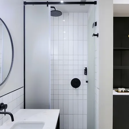 The Modernist Hotel 4*