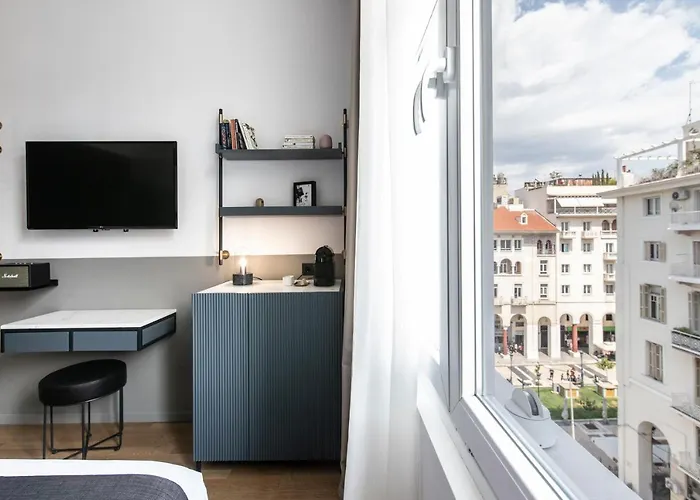 The Modernist Hotel 4*
